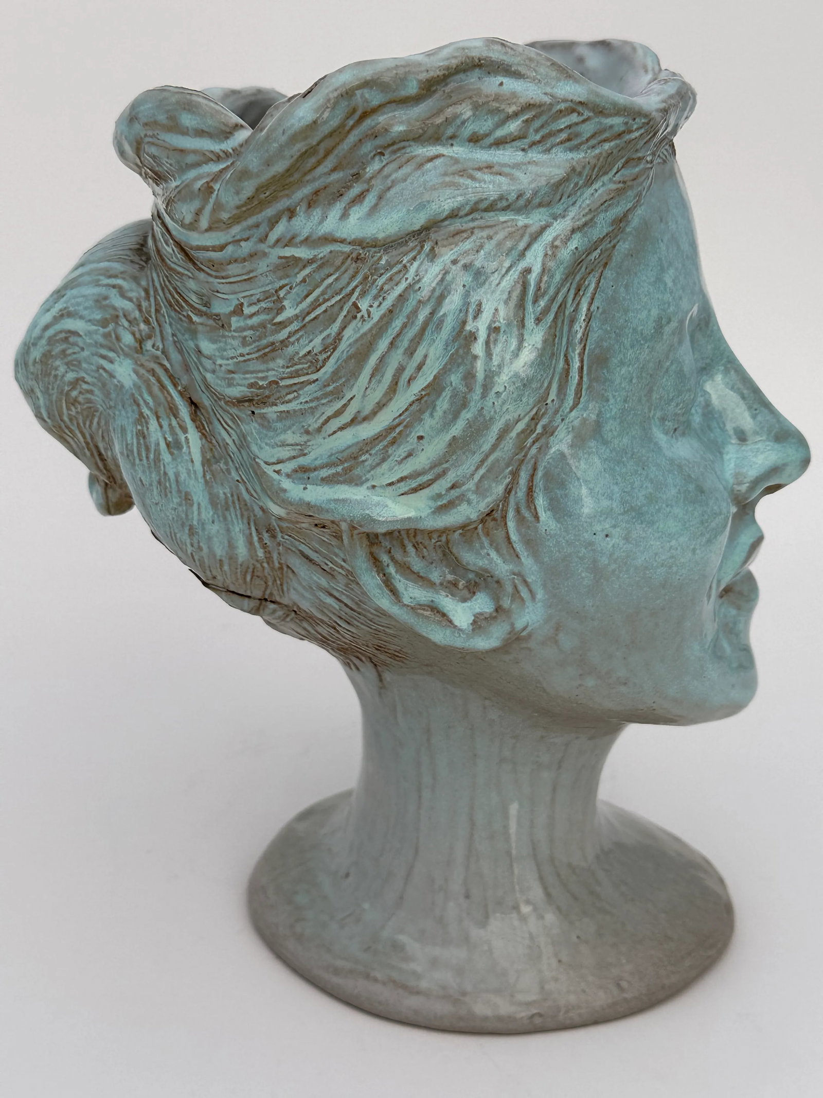 Celadon Green Lady Sculpted Head Vase - 4