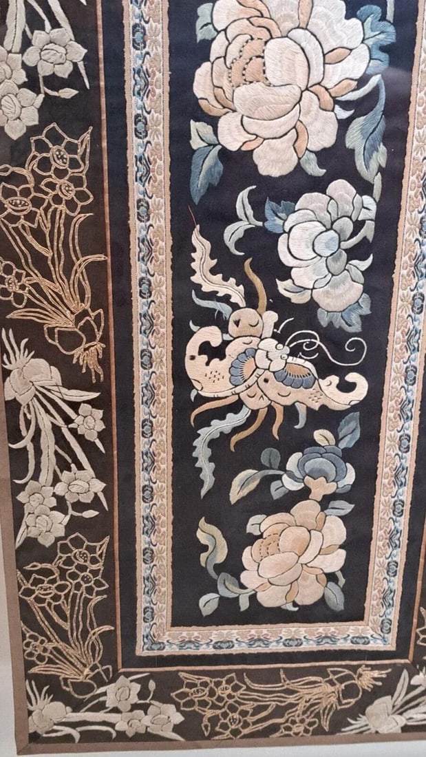 Framed Chinese Silk Embroidered Tapestry Panel With Butterfly & Floral Motifs - 5