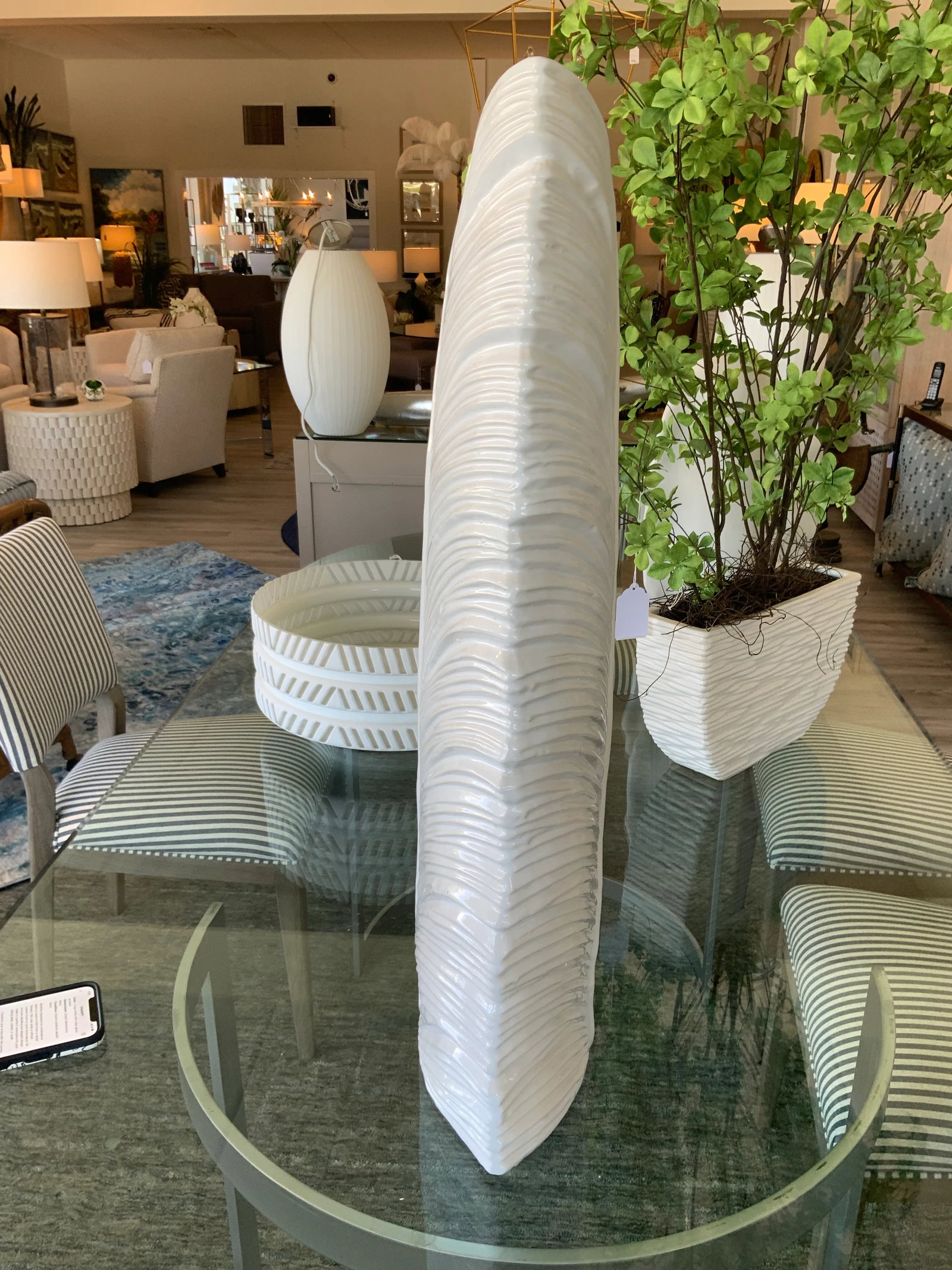 Large Bali Leaf Vase - 2