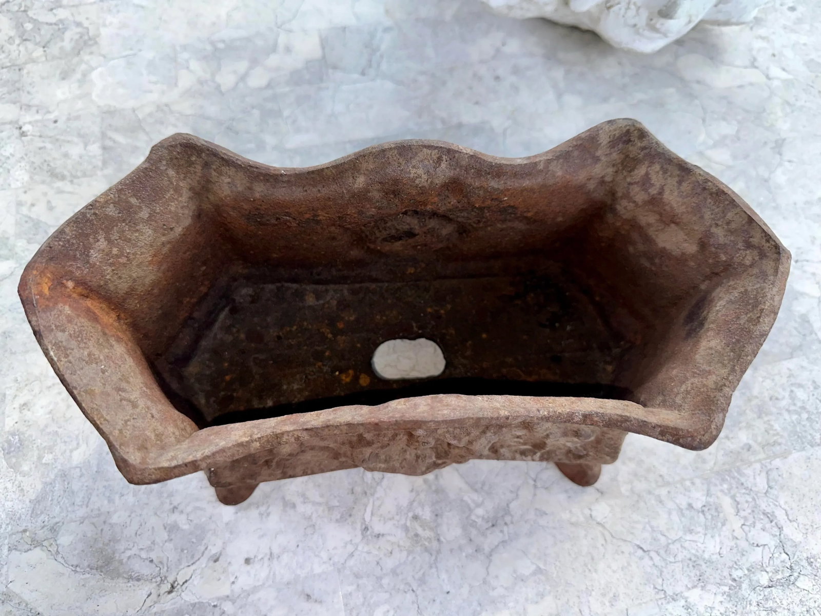 19th Century French Victorian Cast Iron Footed Jardiniere Cachepot - 3
