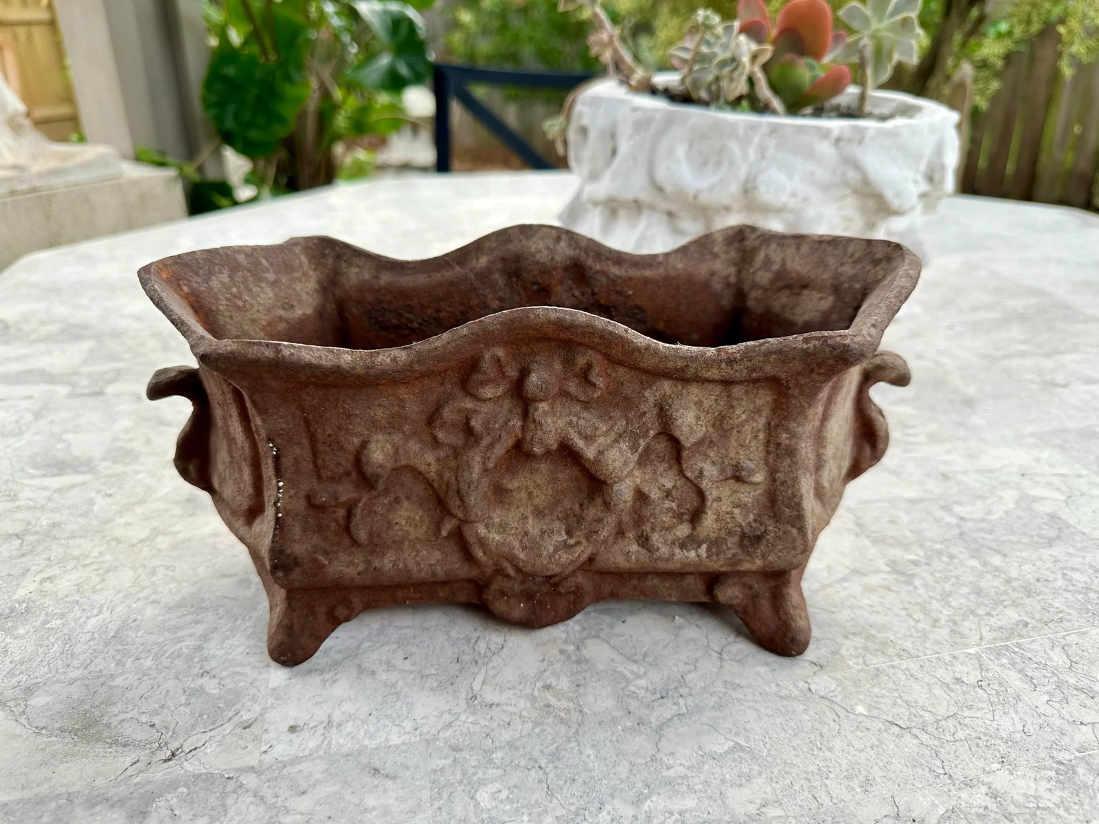 19th Century French Victorian Cast Iron Footed Jardiniere Cachepot - 5