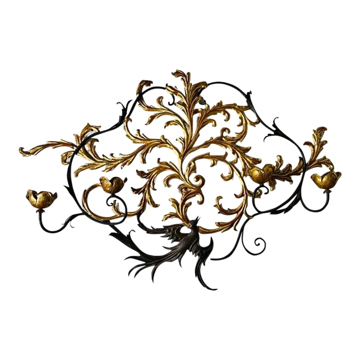 1960s Palladio Italian Gilt Metal Wall Sconce: Vintage Palladio Italian Gilt Metal Wall Sconce purchased from a fabulous Westchester County estate sale. Condition: Alterations: Original Condition Unaltered Imperfections: Some Imperfections