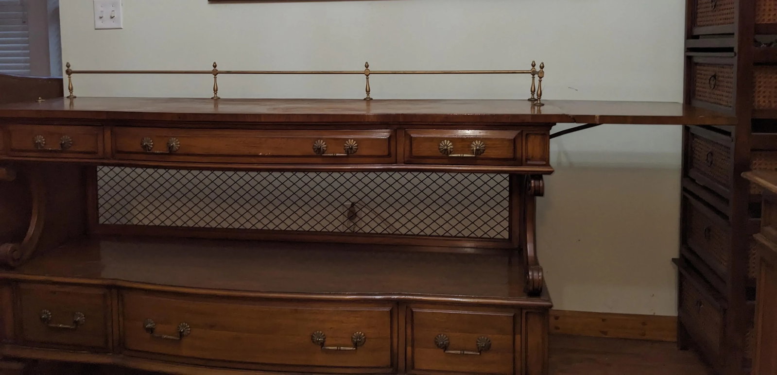 1940s Karges French Regency Louis XV Sideboard - 2