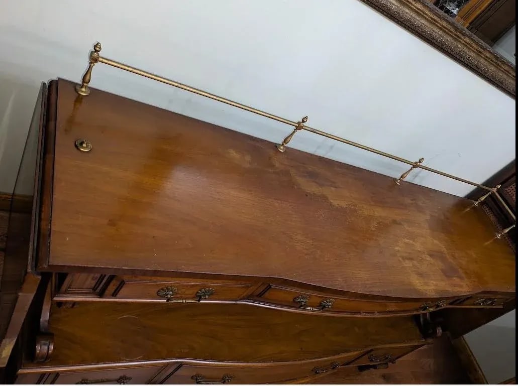 1940s Karges French Regency Louis XV Sideboard - 6