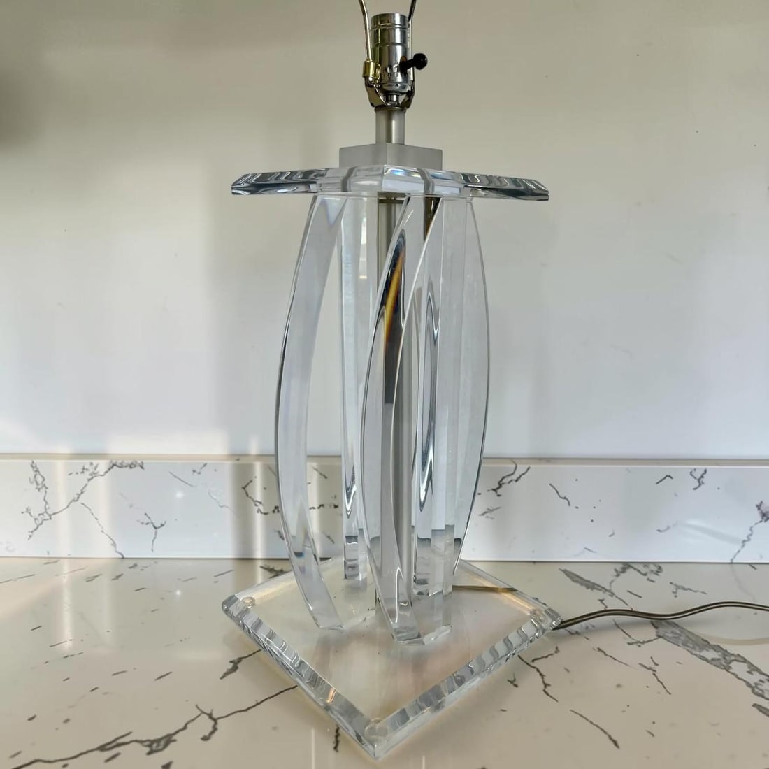 Van Teal Style Lucite Table Lamp - 5