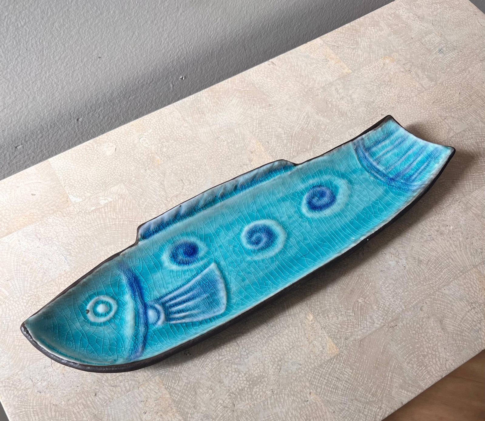 Vintage Japanese Ceramic Crackle Glazed Fish Dish, Mid 20th Century - 4