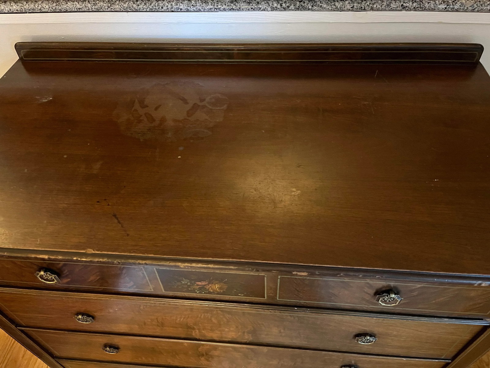 Antique Mahogany 4 Drawer Dresser With Casters. By Charles R Sligh - 12
