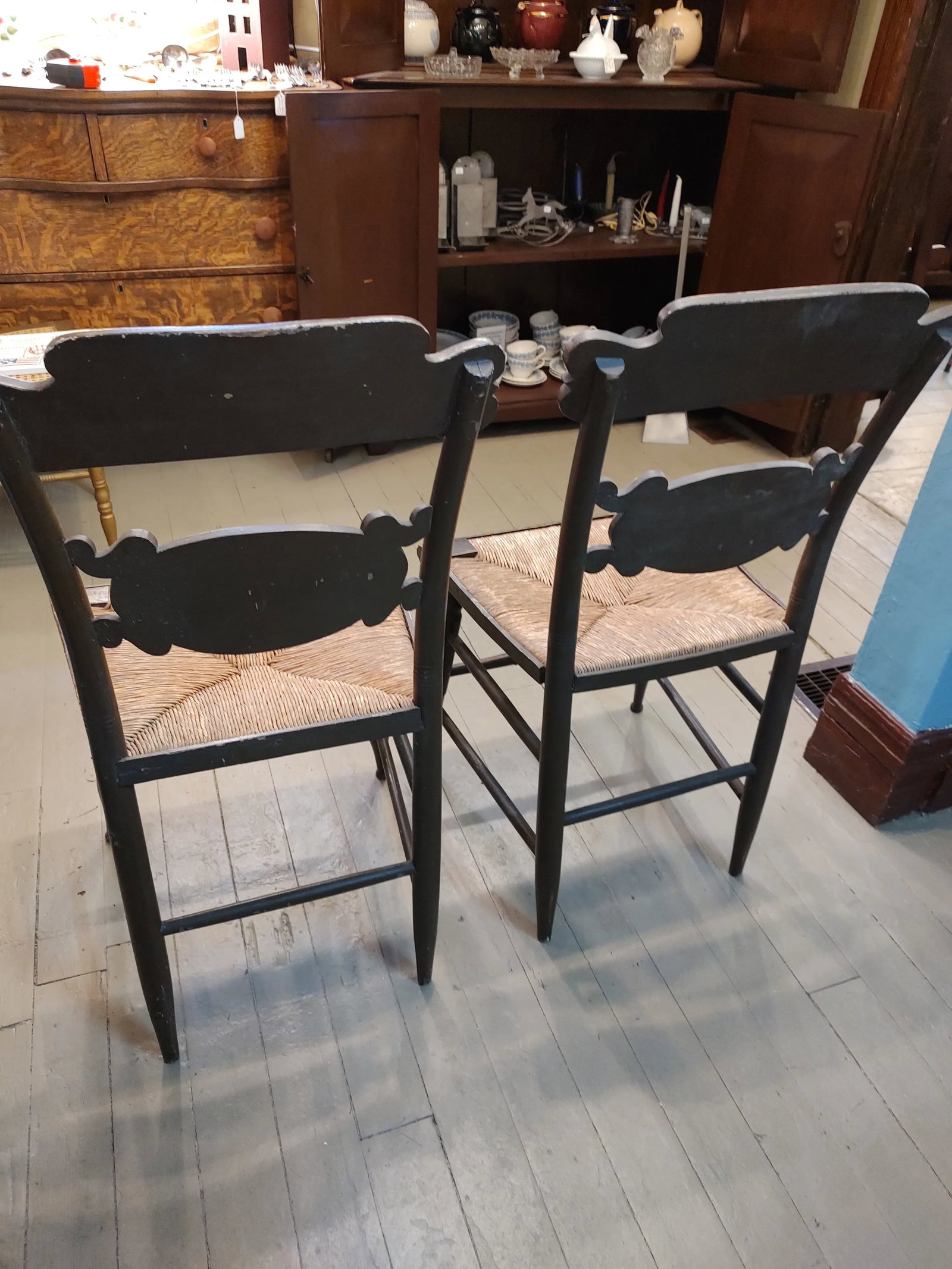 Pair of 19th Century Painted Eagle on Globe Motif Rush Seat Hitchcock Style Chairs - 4
