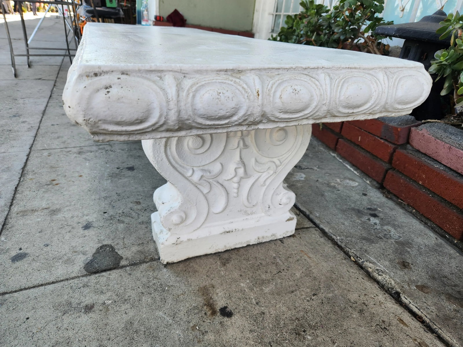 1970s White Concrete Garden Bench - 4
