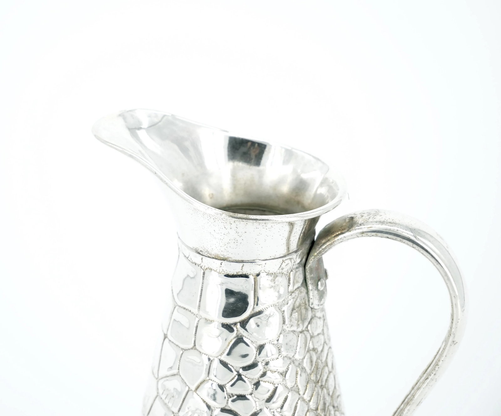 Old English Silver-Plated Crocodile Design Decorative Jug / Vase - 6