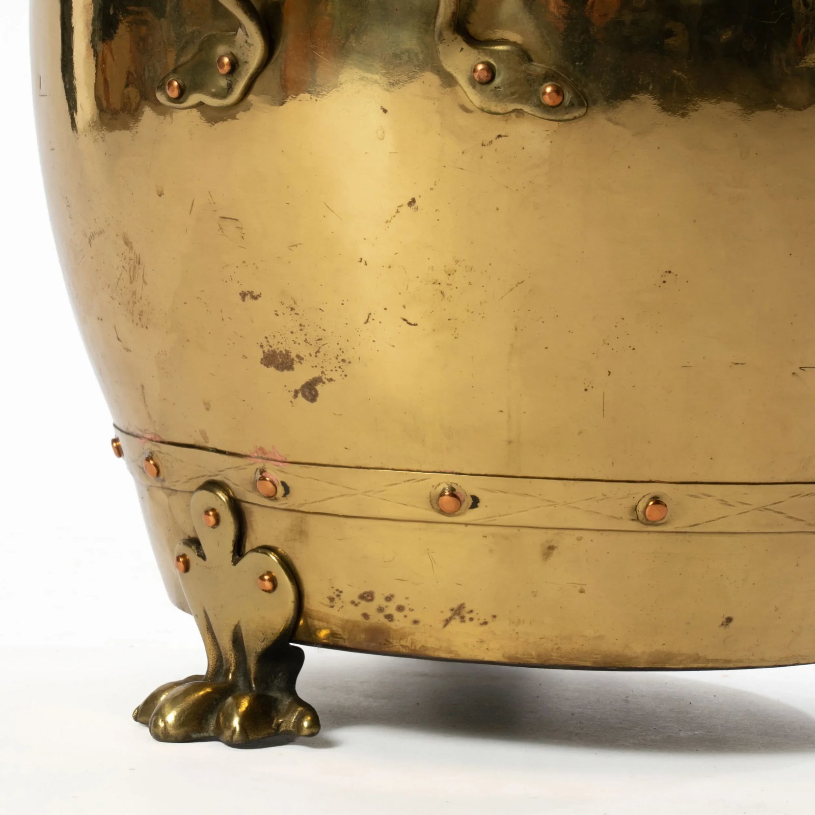 Early 20th Century English Brass Paw Foot Jardiniere - 5