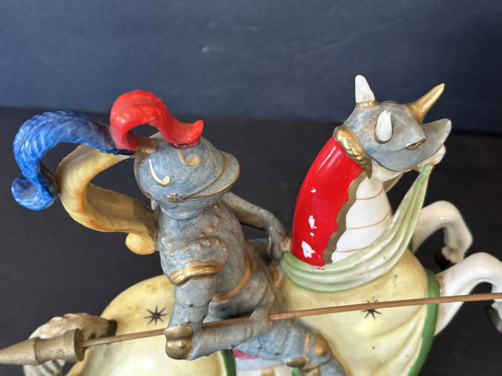 Vintage Ceramic Jousting Medieval Knight Figurines, a Pair - 9