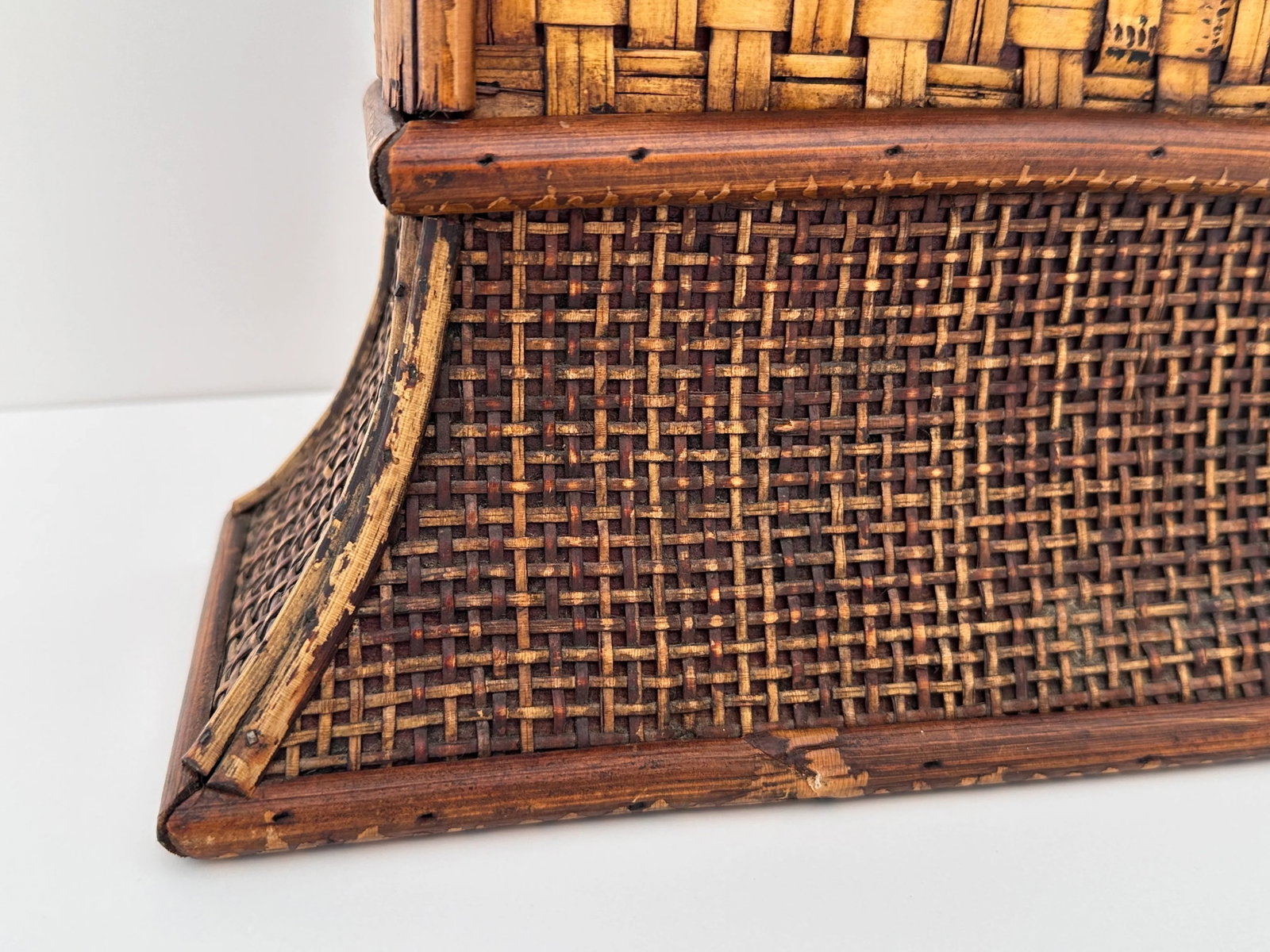 Bamboo and Rattan Mantel Clock - 6