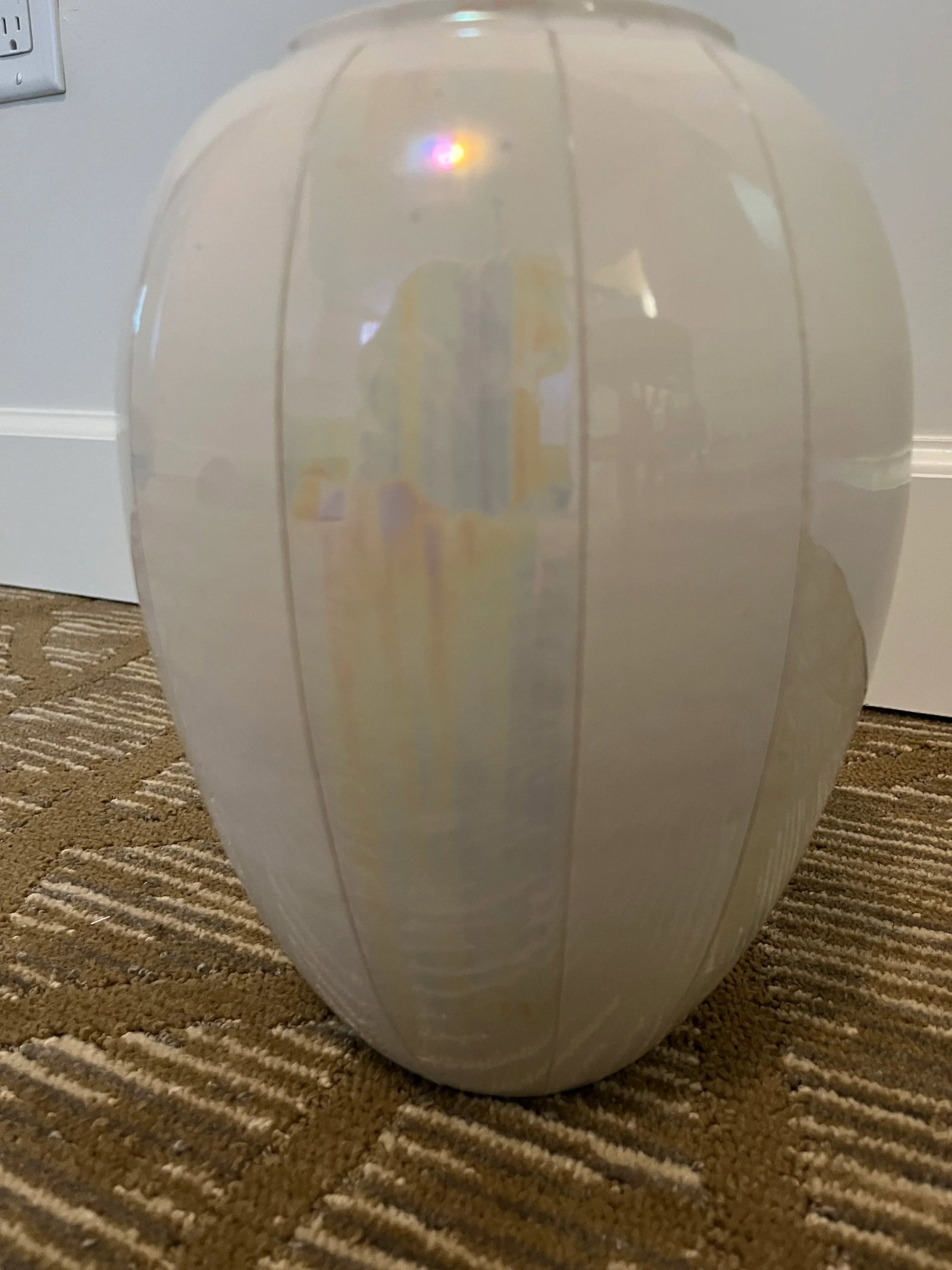 Mid 20th Century Rosenthal Netter Iridescent Vase - 3