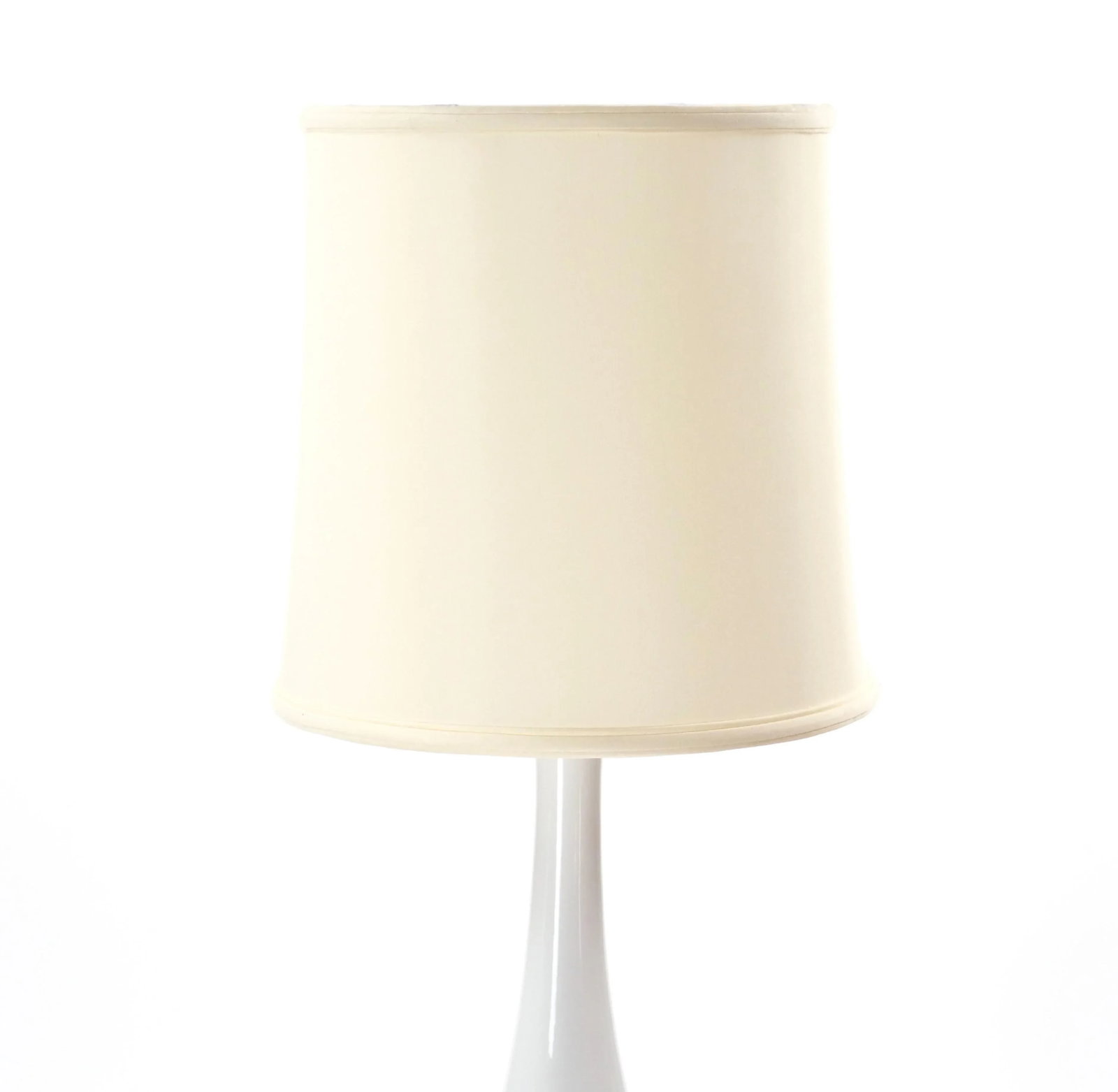 Mid-20th Century Italian Art Deco Porcelain Table Lamps/Gilt Brass Accents - 6