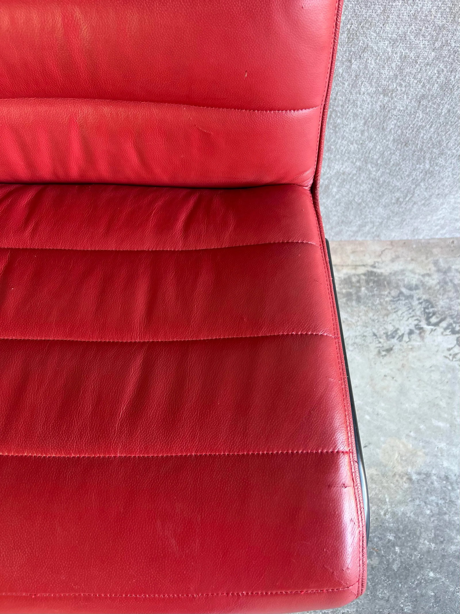 Mid 20th Century Vintage Mid Century Modern Knoll Red Leather Office Chair in With Black Tubular Fra - 10