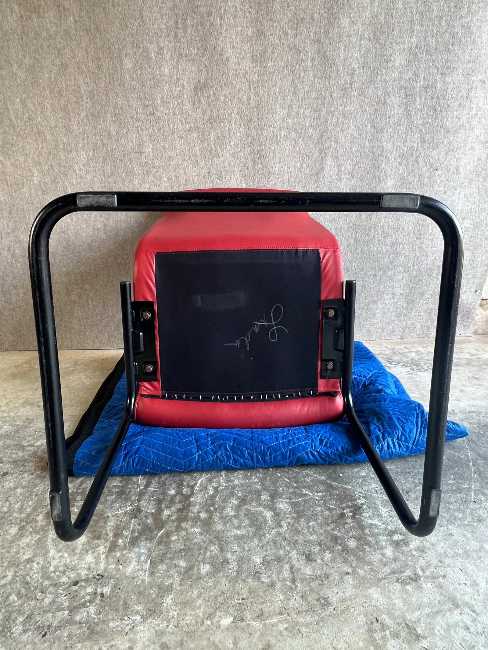 Mid 20th Century Vintage Mid Century Modern Knoll Red Leather Office Chair in With Black Tubular Fra - 12