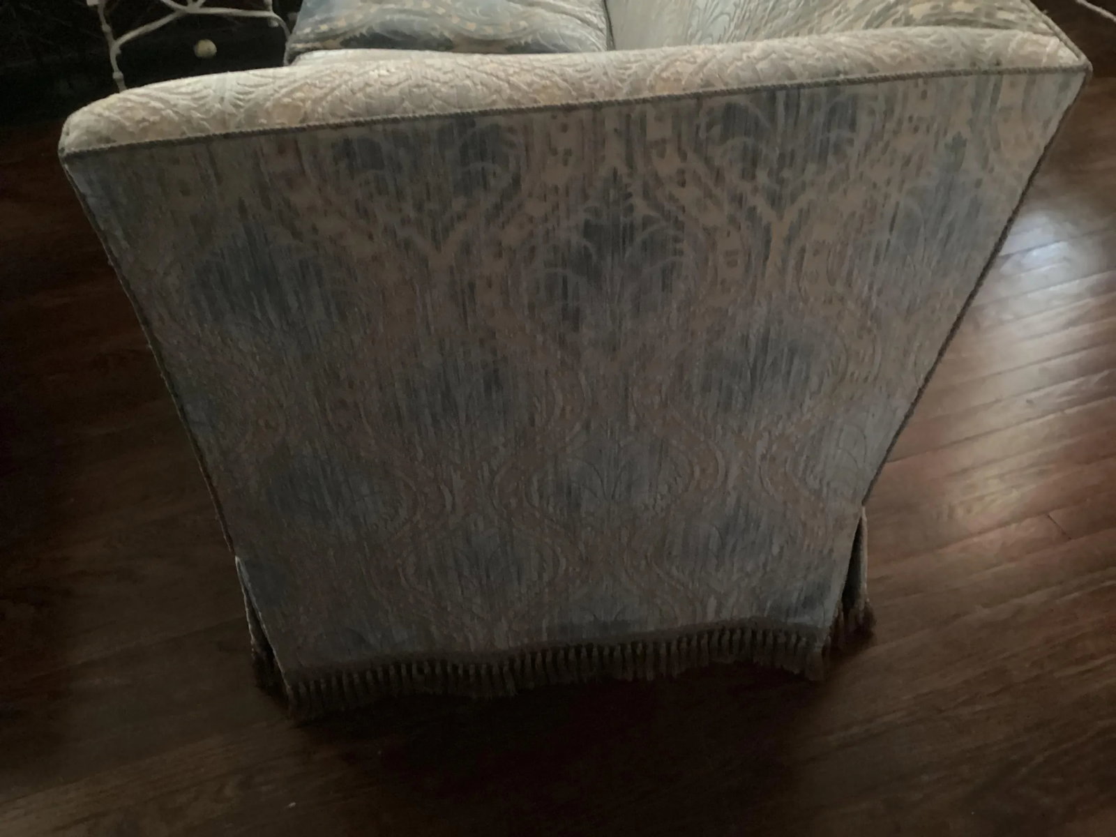 Hollywood Glam Tuxedo Style Upholstered Sofa - 2
