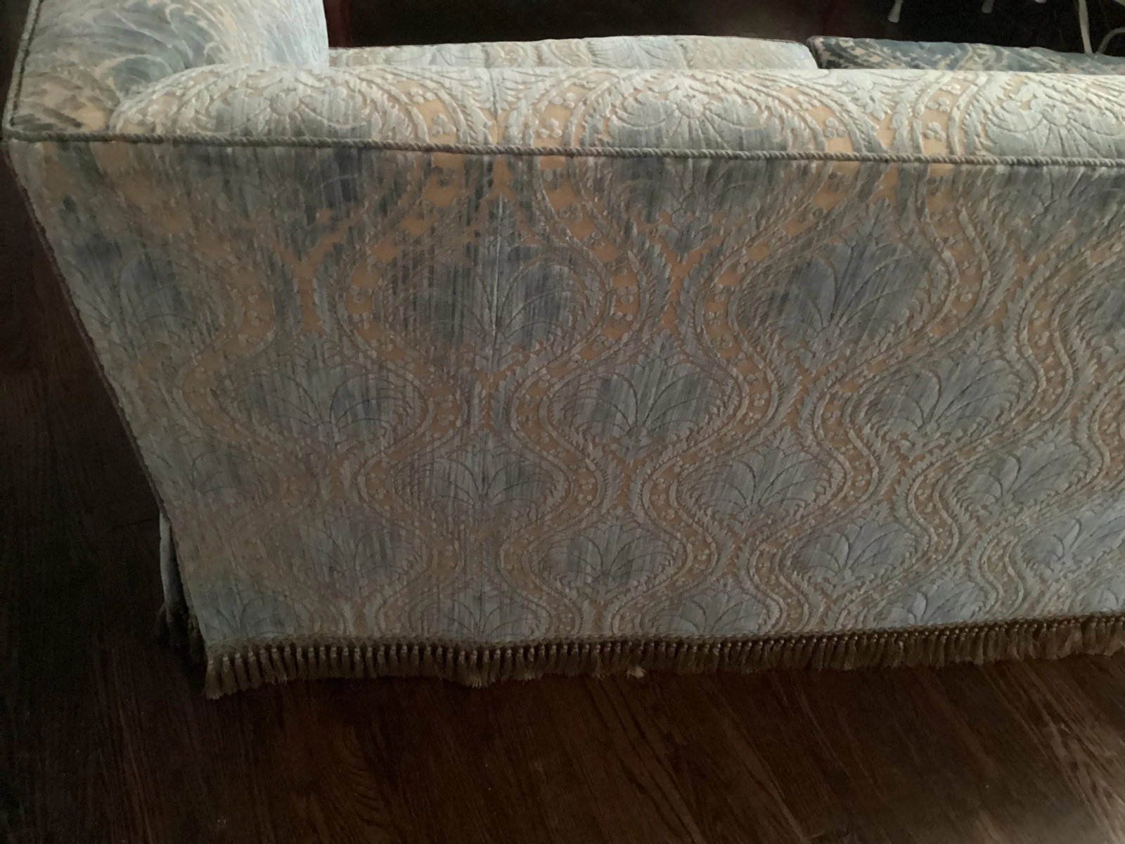 Hollywood Glam Tuxedo Style Upholstered Sofa - 3
