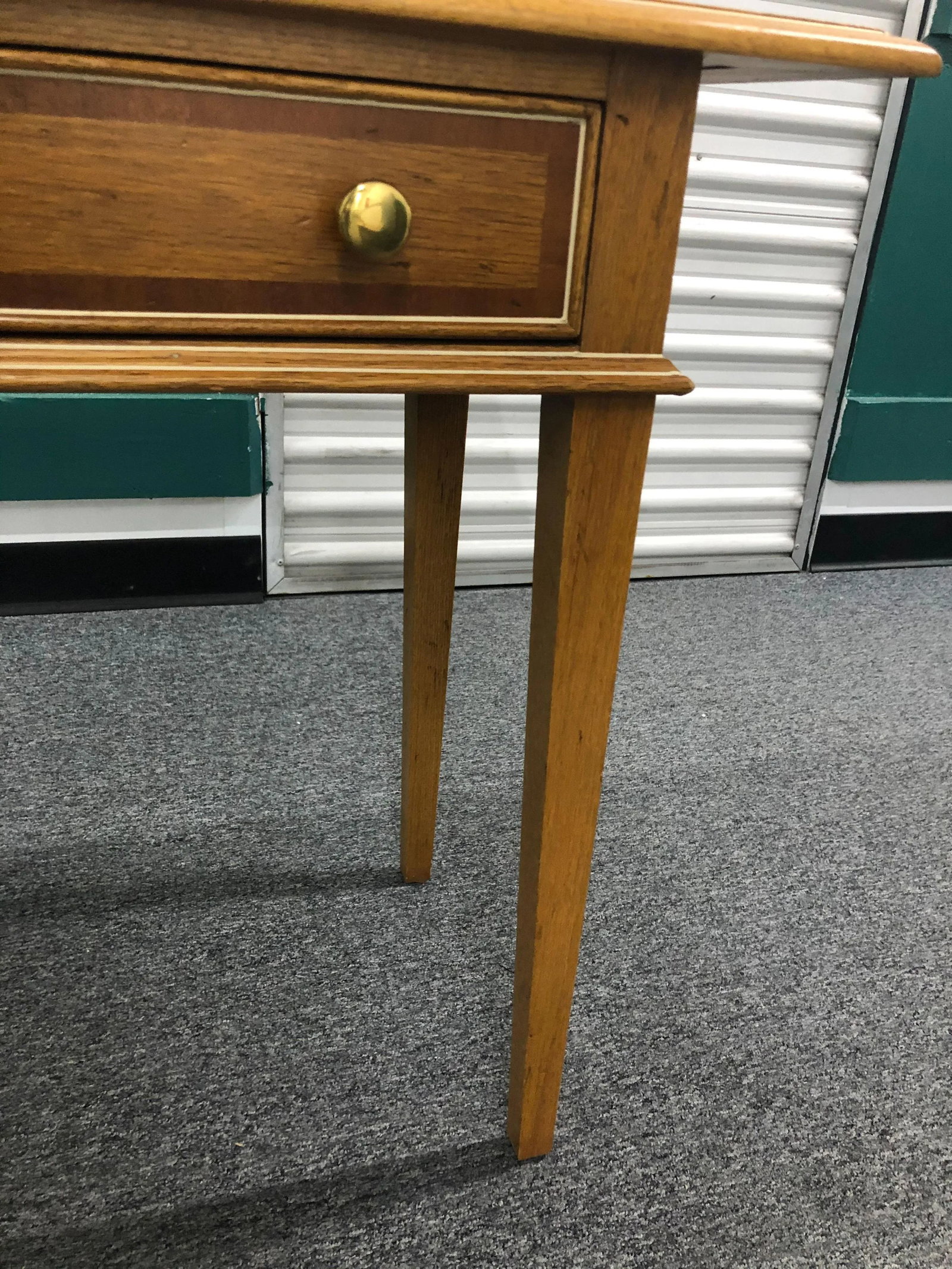 Century Fine Furniture Oak Console Table - 10