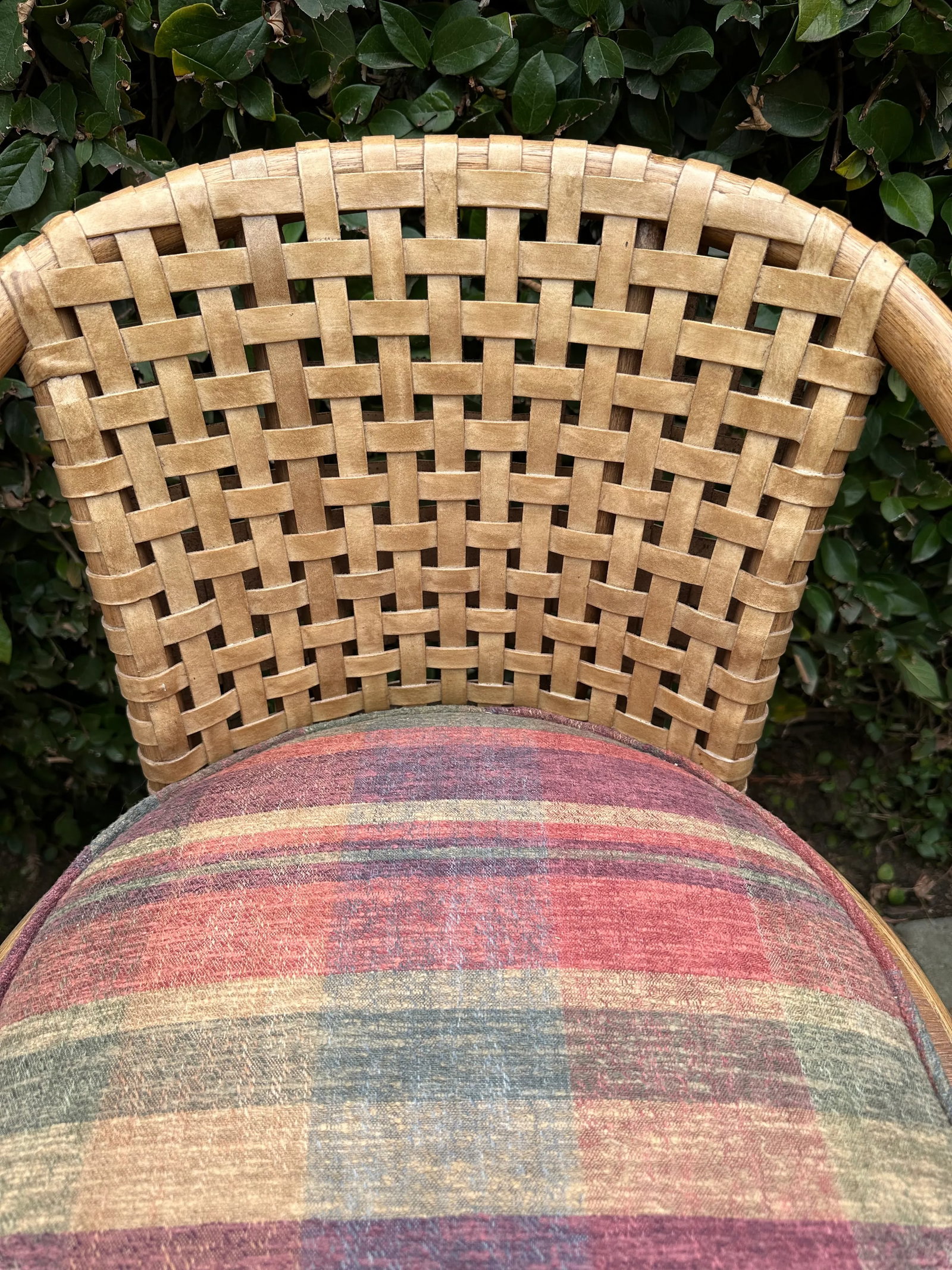 1990s Vintage Pair of McGuire San Francisco Woven Leather Swivel Stools - 2