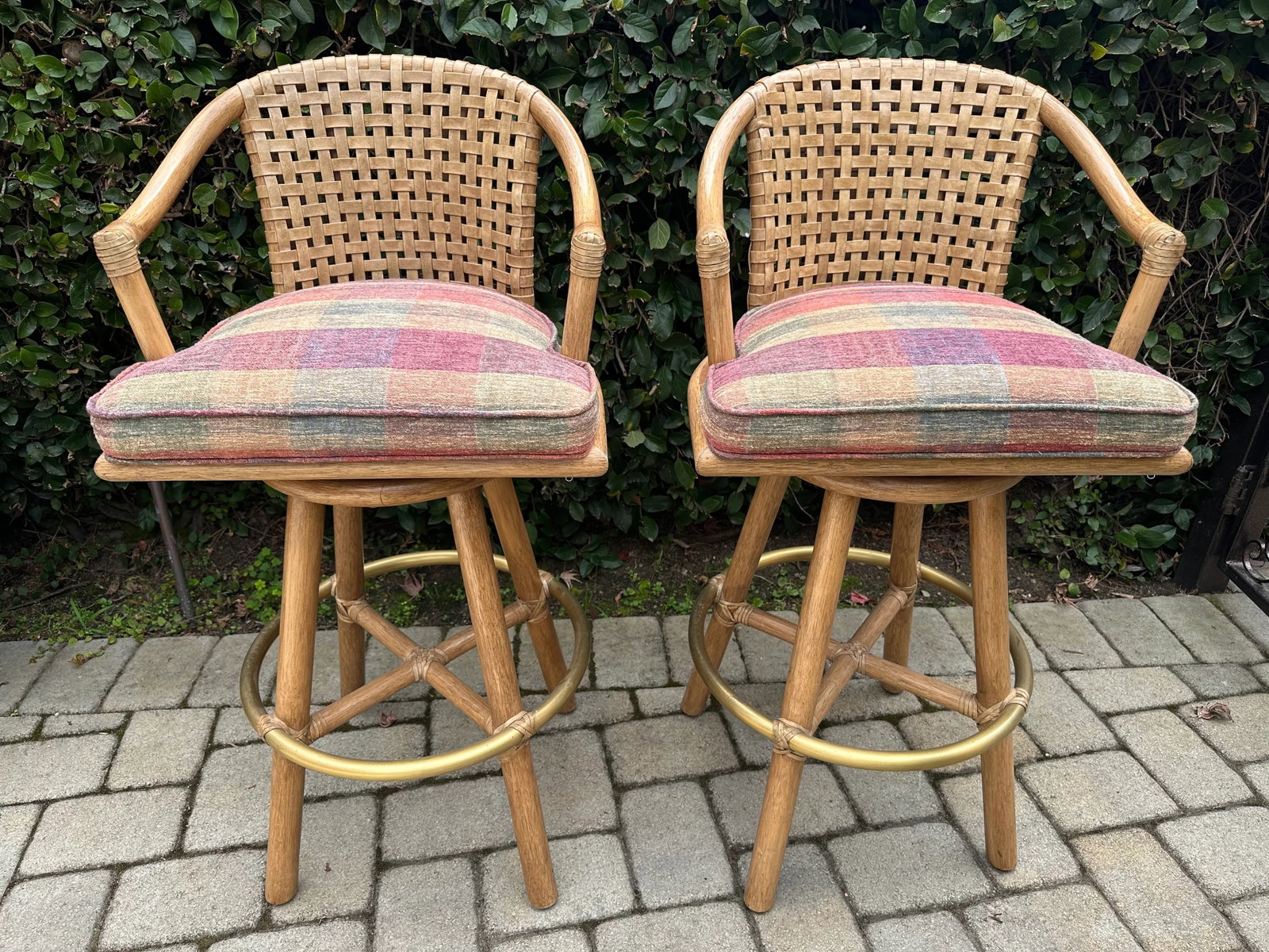 1990s Vintage Pair of McGuire San Francisco Woven Leather Swivel Stools - 5