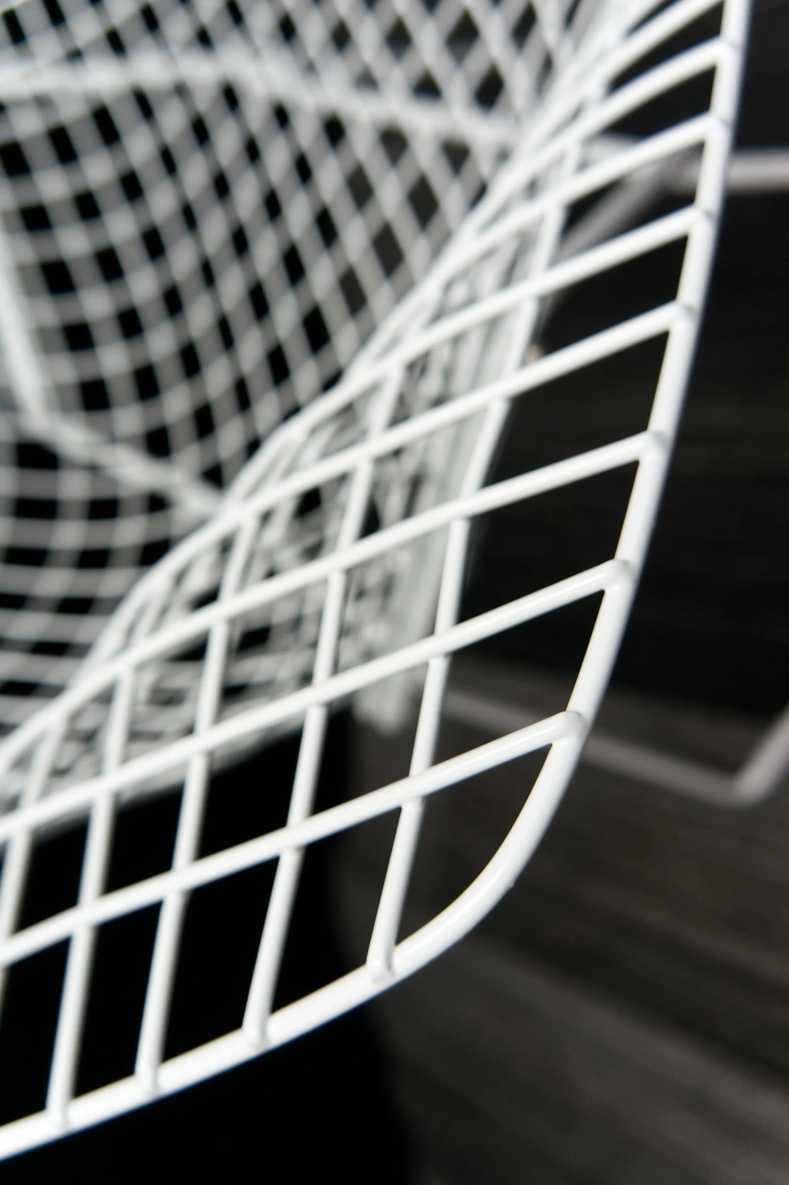 1960s Diamond Lounge Chair by Bertoia for Knoll Restored - 7
