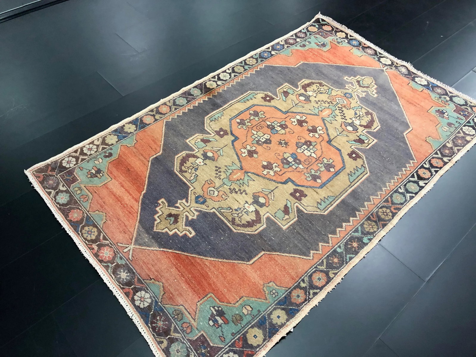 Vintage Turkish Oushak Wool Rug - 4