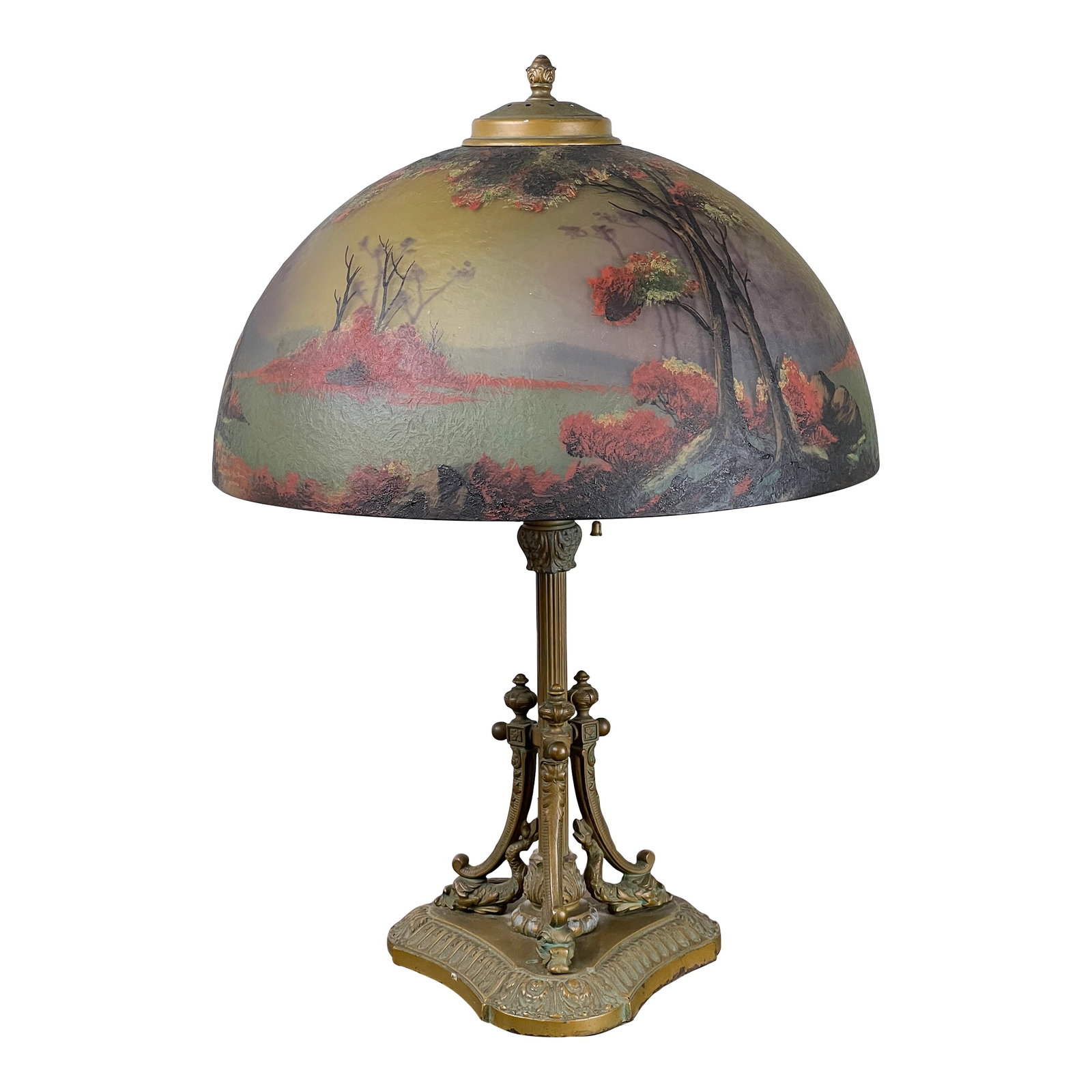 Antique Phoenix School Arts and Crafts Reverse Painted Lamp by Pittsburgh C. 1920: This stunning Antique Phoenix School Arts and Crafts Reverse Painted Lamp by Pittsburgh, c. 1920, features a beautifully painted shade that demonstrates the innovative techniques of the period. The la