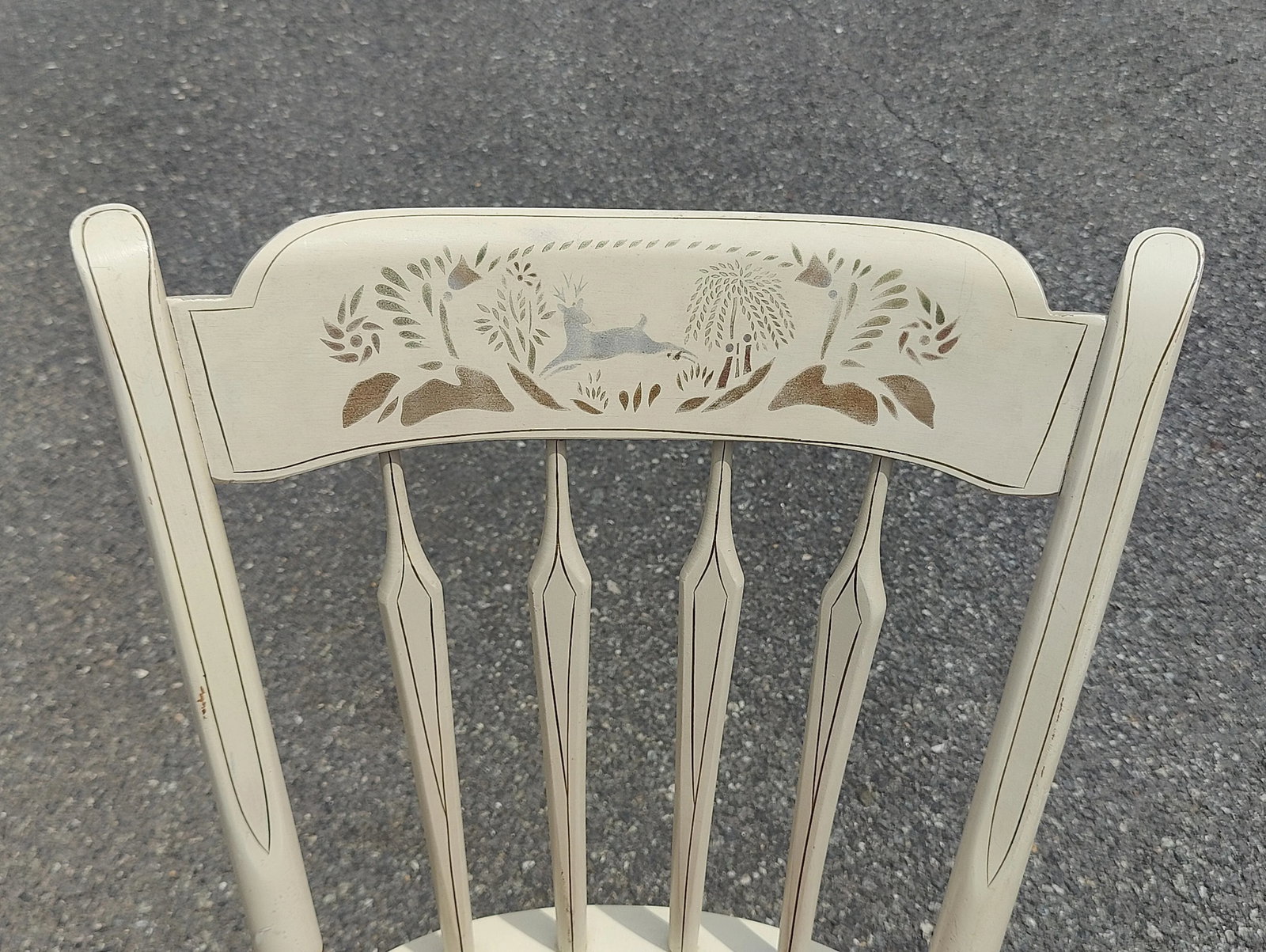 Mid 20th Century Vintage Ethan Allen Stenciled Windsor Side Chair - 4