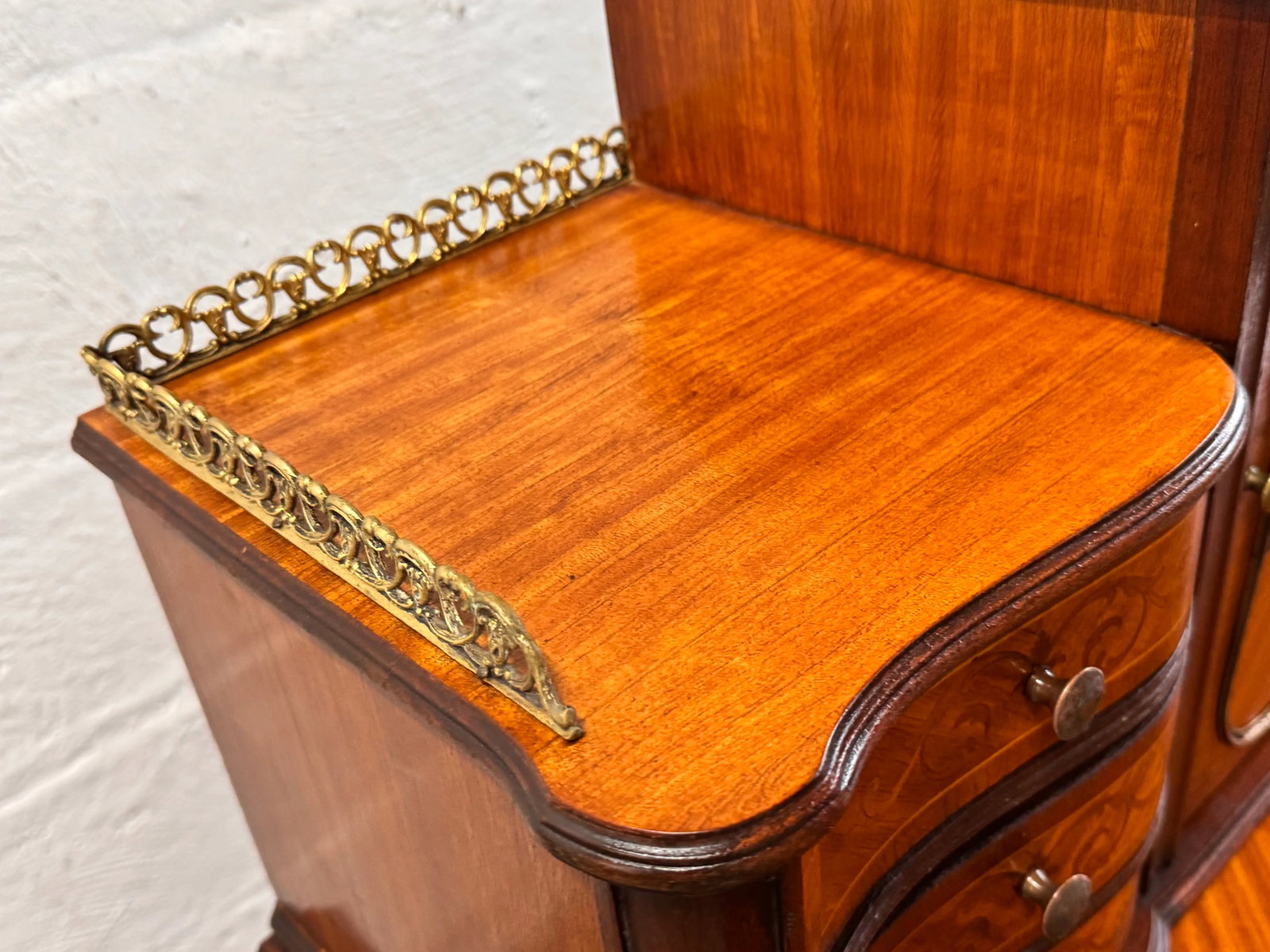 Antique Inlaid Ladies Desk - 10