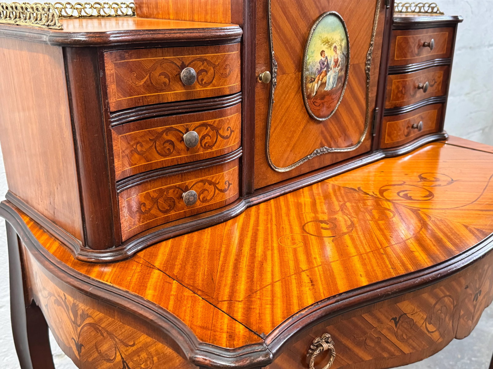 Antique Inlaid Ladies Desk - 18