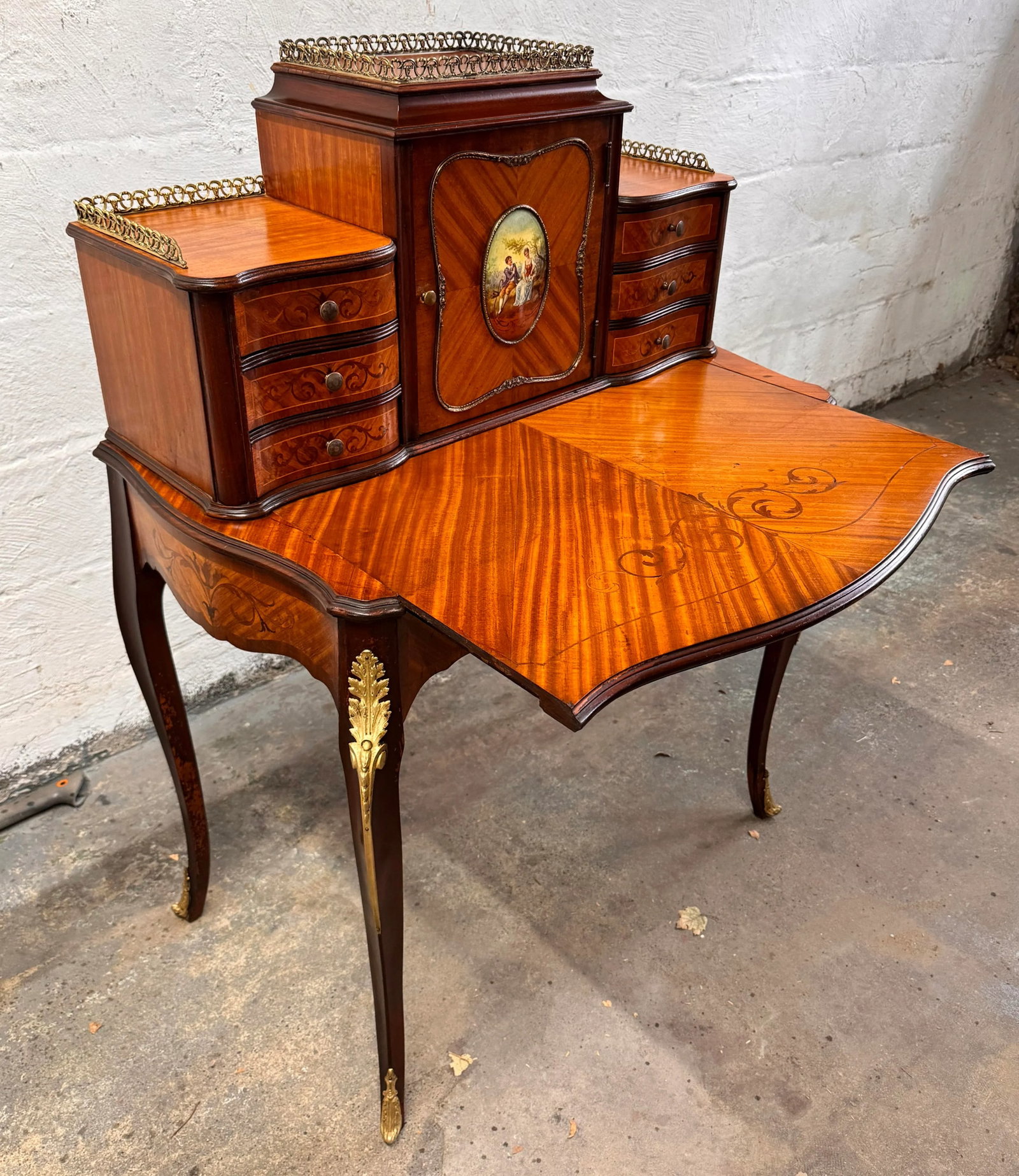 Antique Inlaid Ladies Desk - 5