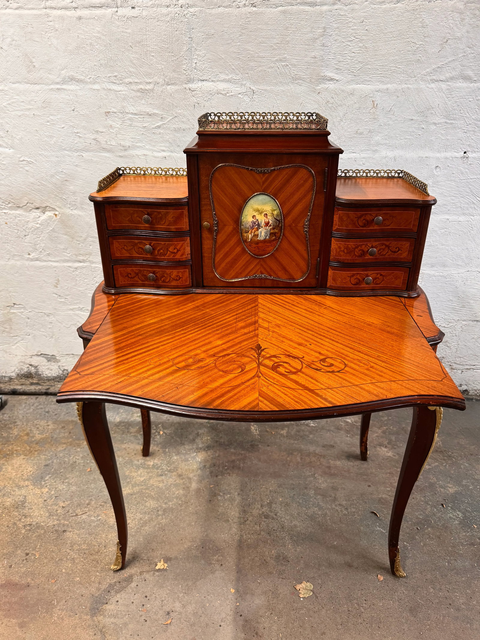 Antique Inlaid Ladies Desk - 7