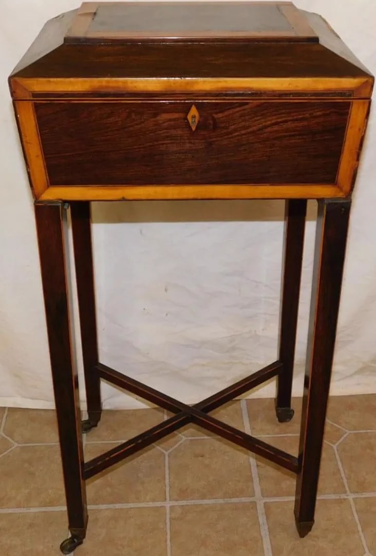 English Traditional Rosewood & Banded Satinwood Box on Stand - 3