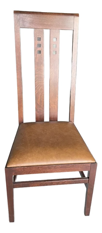 Stickley Mackintosh Side Chair: This beautiful Stickley solid oak Mackintosh Side Chair in centennial finish is in perfect condition having been barely used since it's purchase in 2021. The chair was wonderfully paired with the 2021