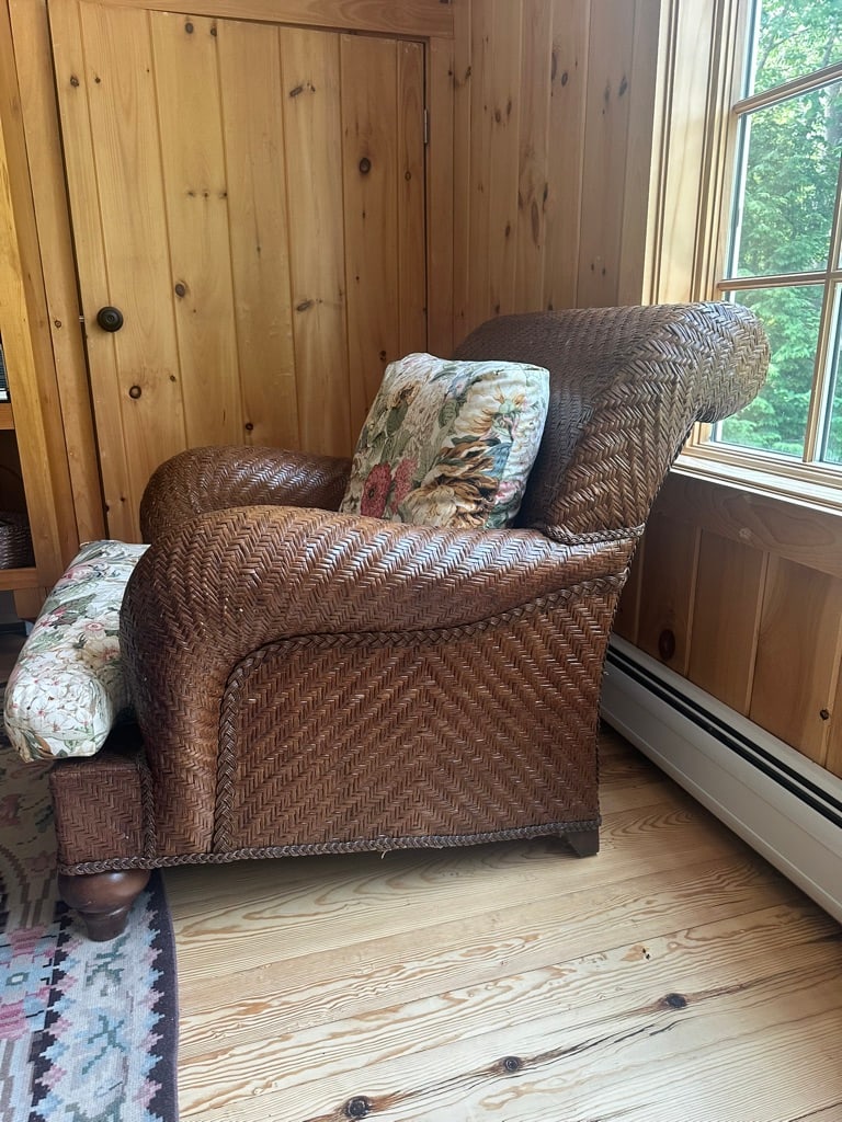 Lexington Woven Sofa With Floral Cushions With Matching Chair and Ottoman - 13