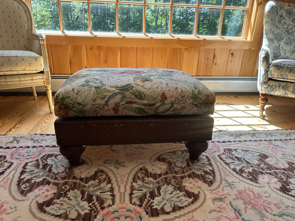 Lexington Woven Sofa With Floral Cushions With Matching Chair and Ottoman - 15