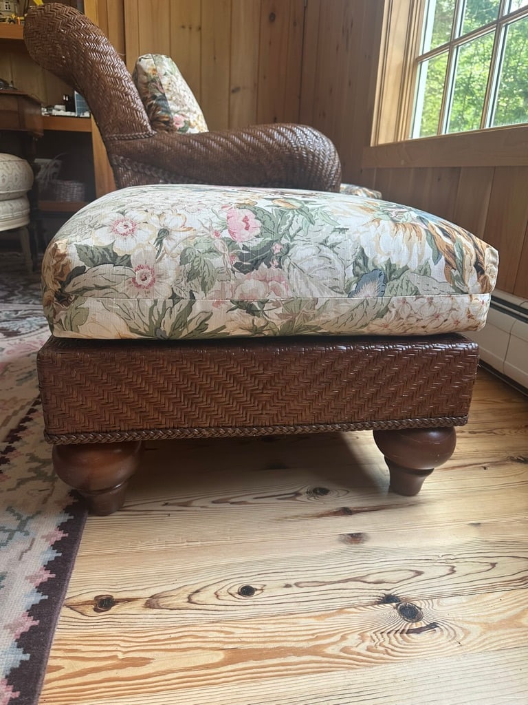 Lexington Woven Sofa With Floral Cushions With Matching Chair and Ottoman - 9