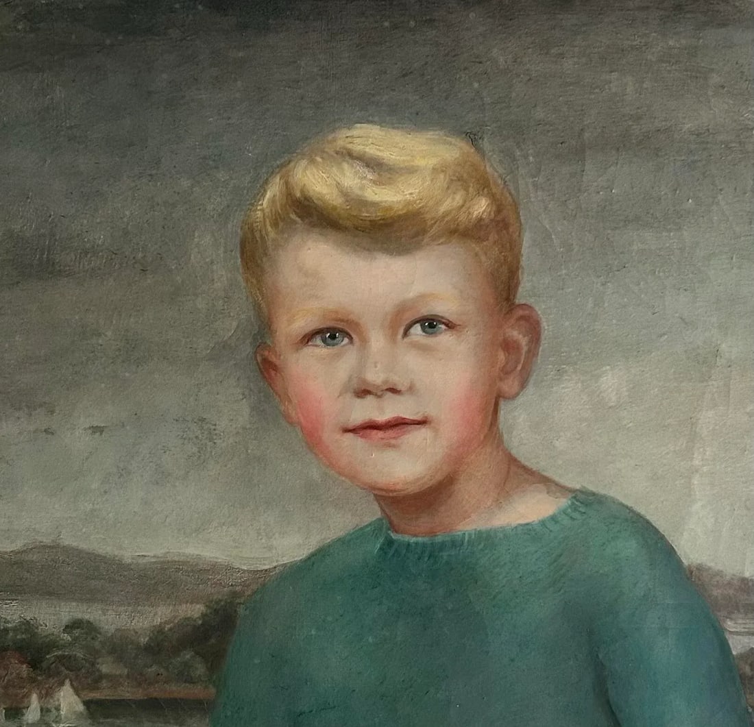 Pair of Classic Style Antique Portraits of Young Boys by American Artist Dorothy Hart Drew - 7