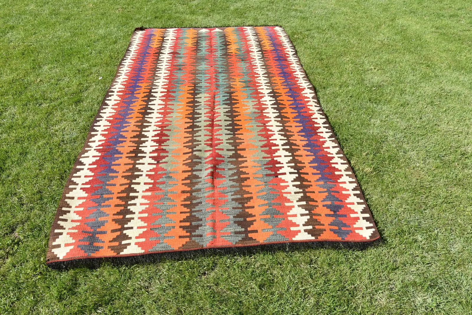 1950s Turkish Flamestic Design Colorful Oushak Kilim Rug - 11