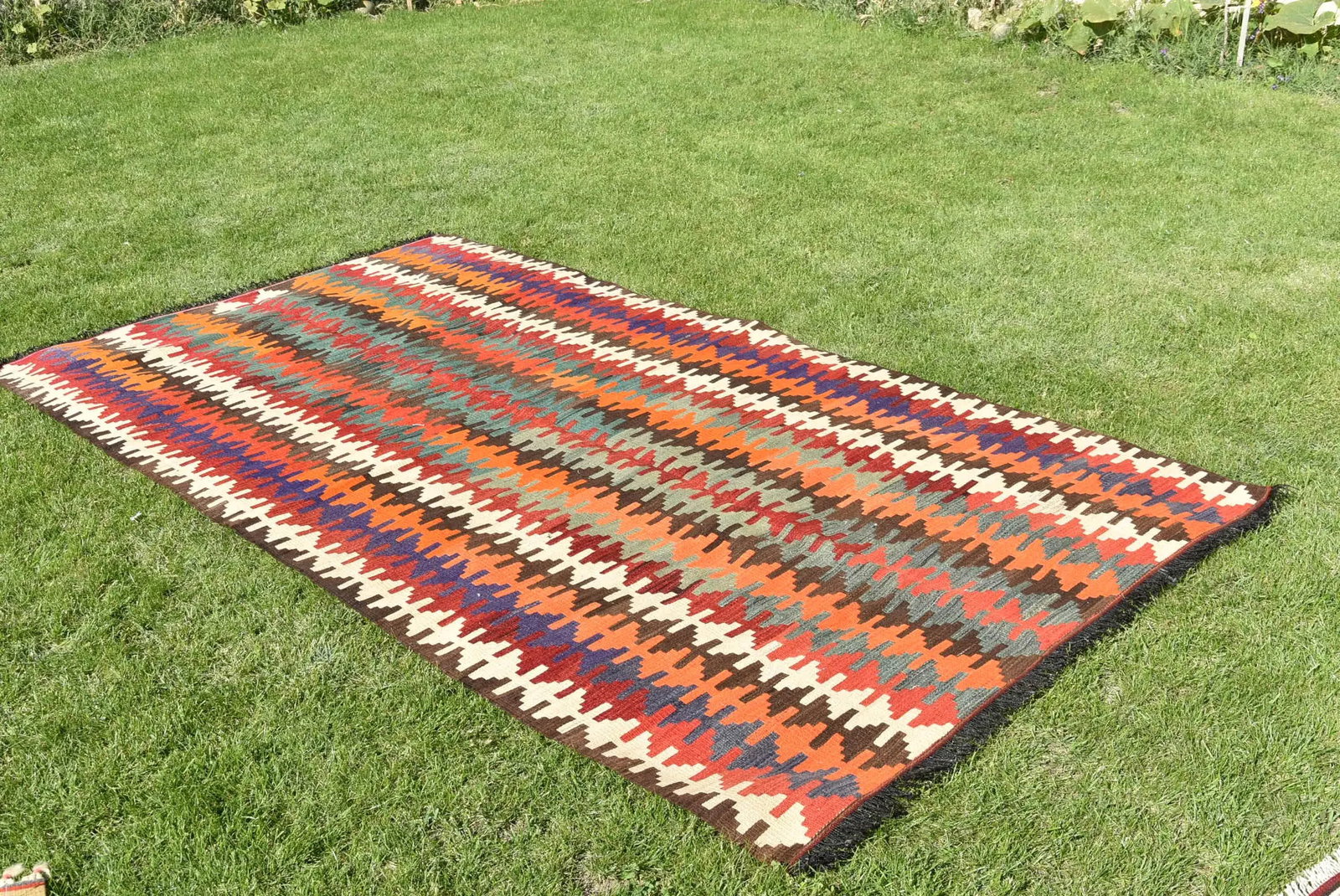 1950s Turkish Flamestic Design Colorful Oushak Kilim Rug - 9