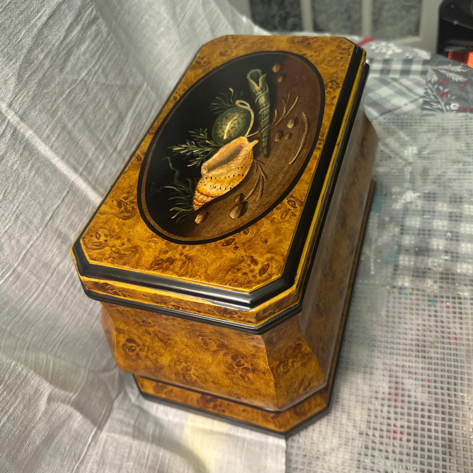 1970s Faux Burl Wood Chest/Storage Truck - 3