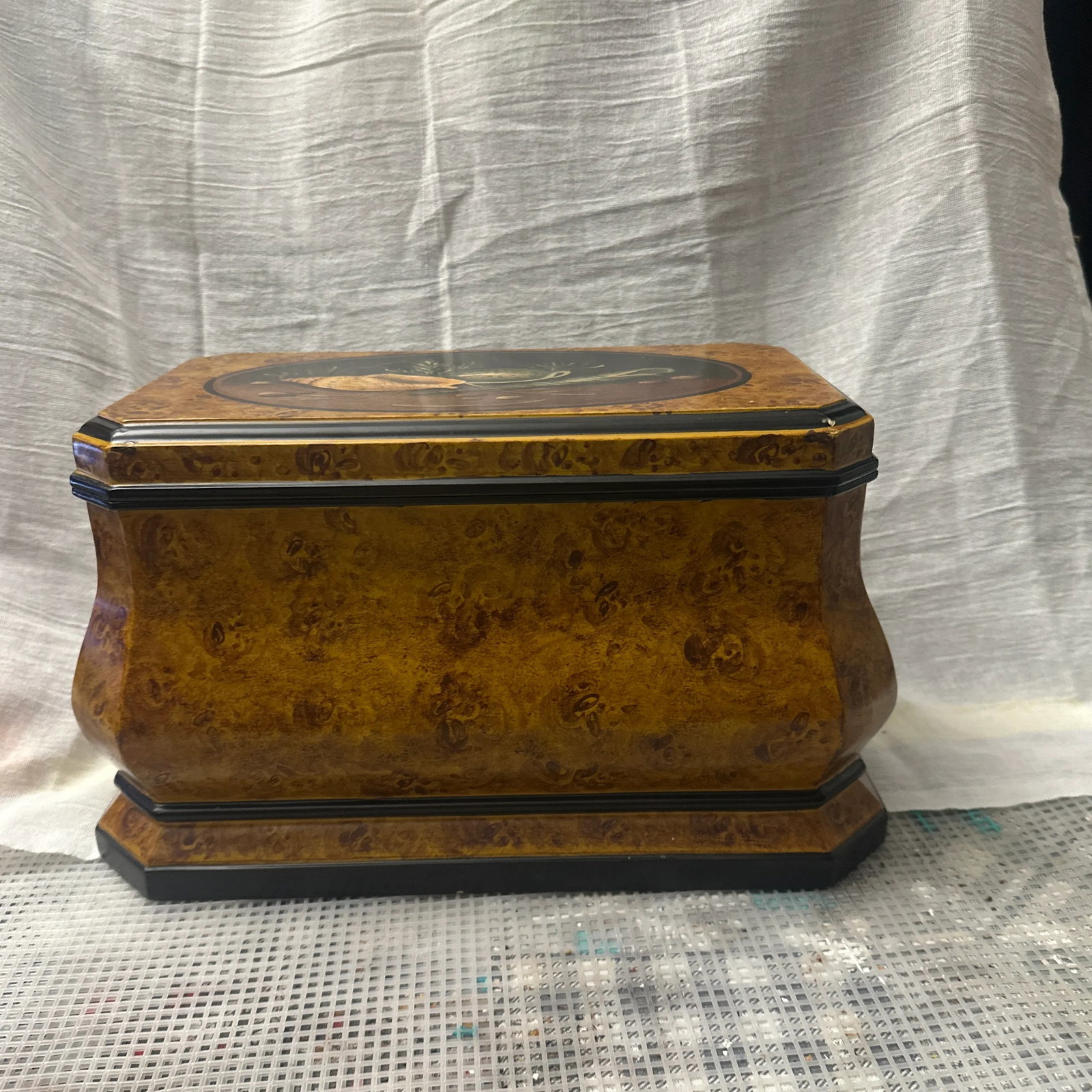 1970s Faux Burl Wood Chest/Storage Truck - 5