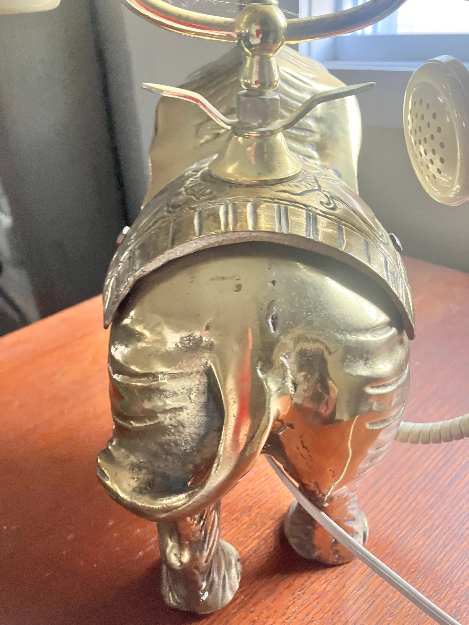 1950s Vintage Hollywood Regency Heavy Cast Brass Elephant Desktop Rotary Telephone Decor - 8