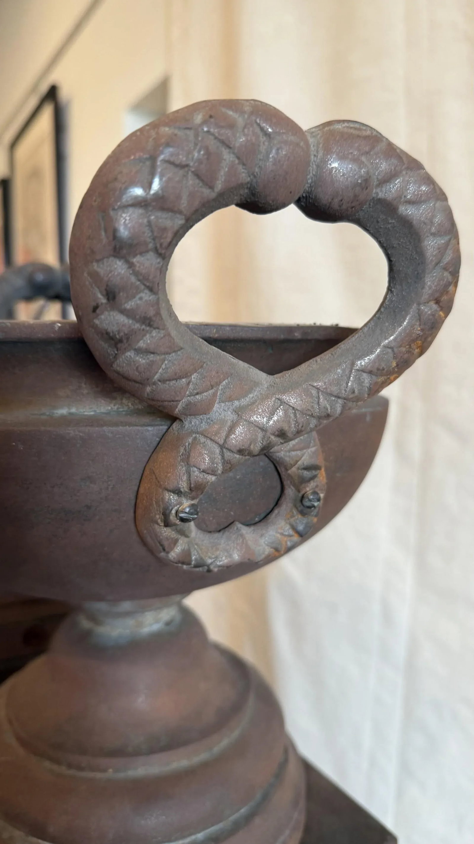 Mid 19th Century Pair of Cast Iron Pedestals With Urns and Lion Detail - 6