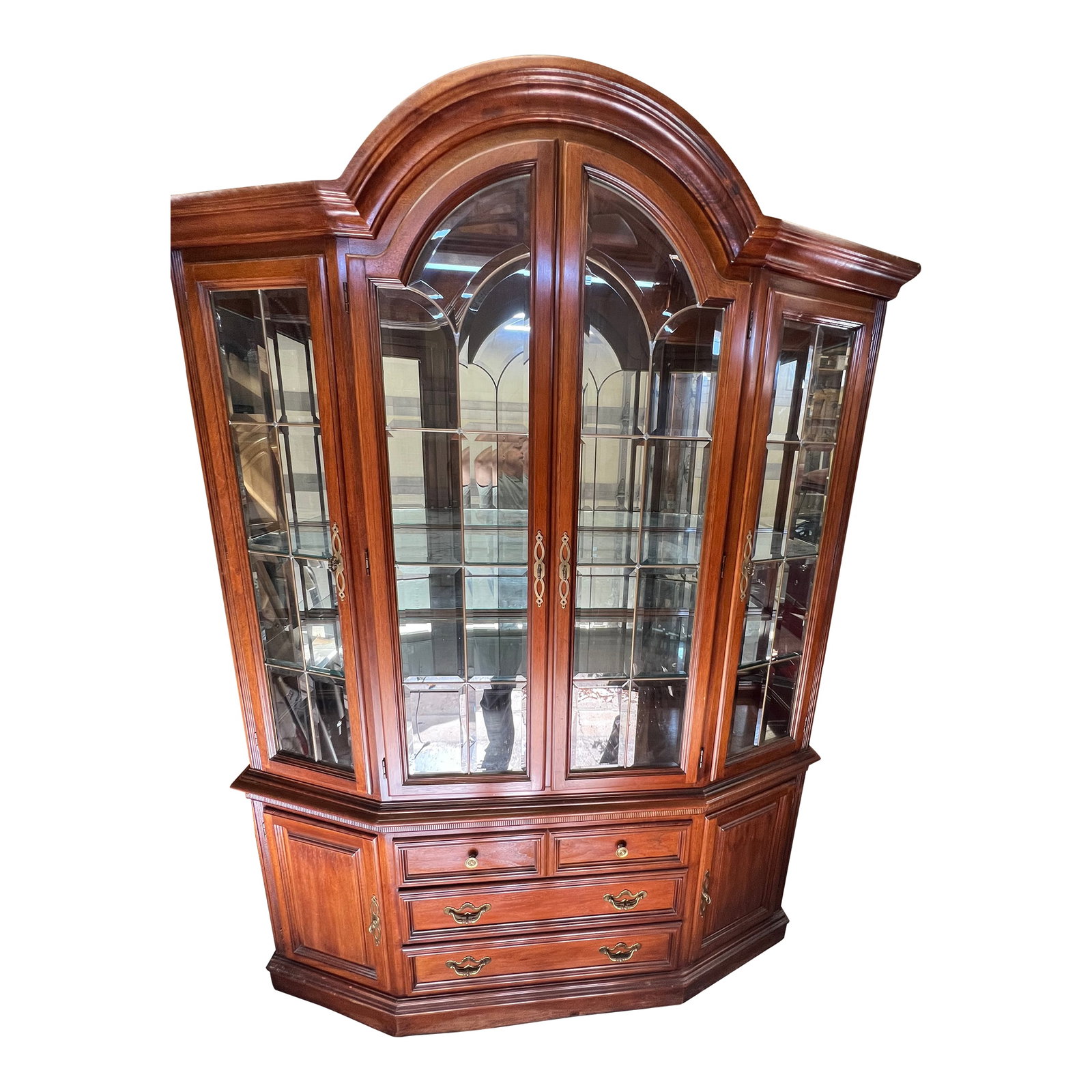 Lexington China Curio Cabinet: Lexington China cabinet impeccably cared for. Solid mahogany wood. In excellent condition with a few minor scratches - all pictured. Condition: Alterations: Original Condition Unaltered Imperfections:
