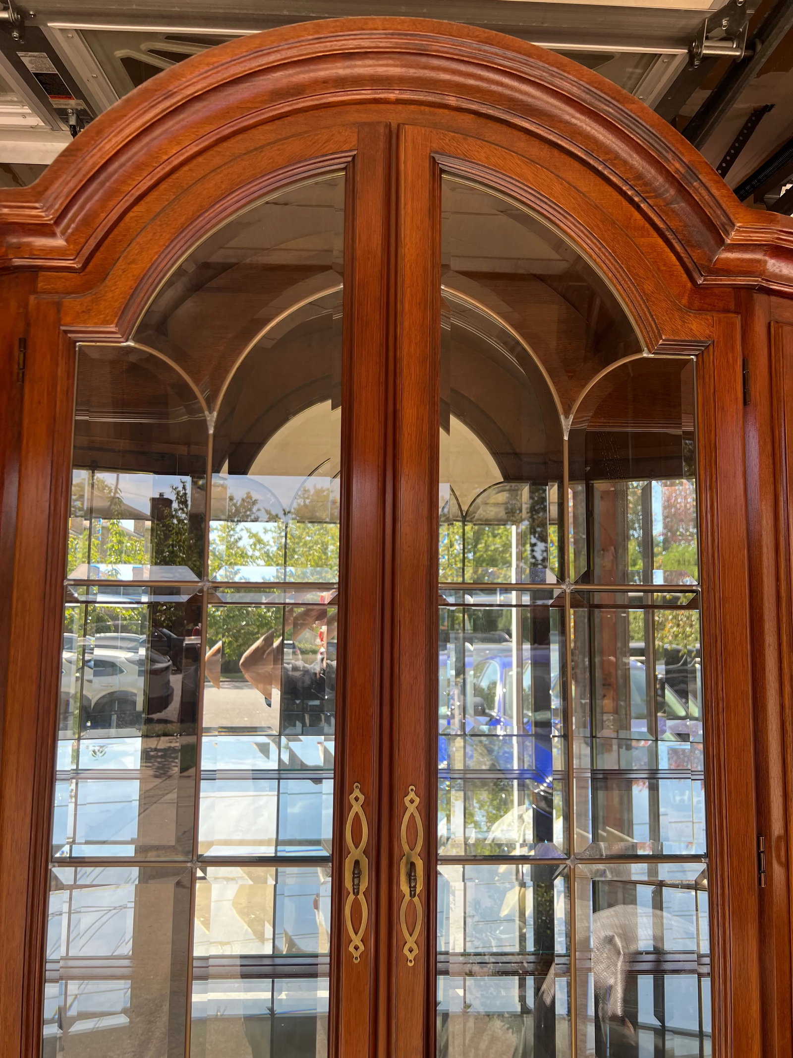Lexington China Curio Cabinet - 5