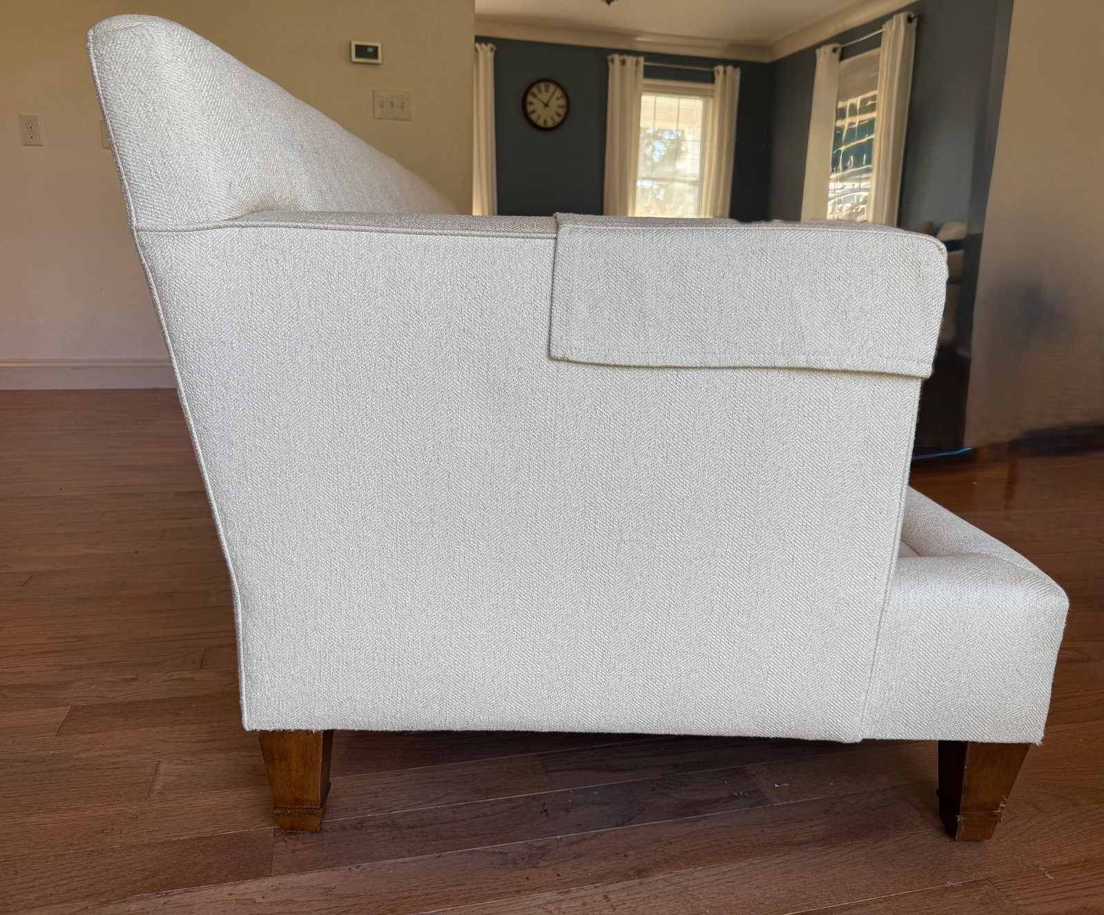 Off-White Henredon Couch - 2