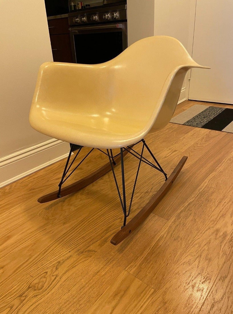 Herman Miller Eames Vintage 1957 Arm Shell Chair - 12